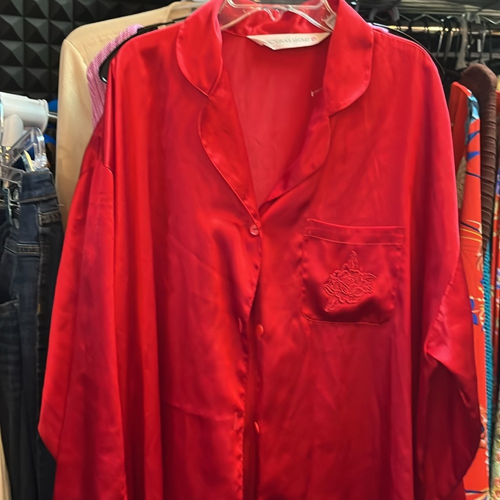 🖤Y2K  VICTORIA'S SECRET | Vintage Red Satin shirt